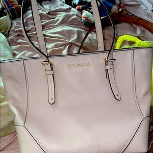 Michael kors large blush pink tote